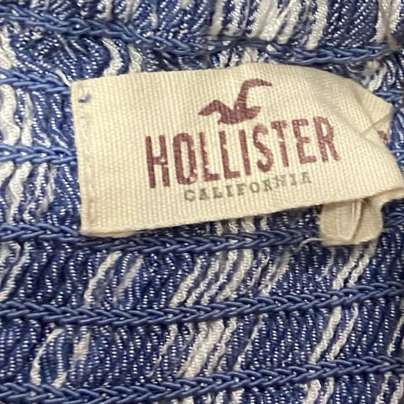 Hollister women blue and white striped spaghetti straps romper. Size S. Used. - Picture 6 of 8